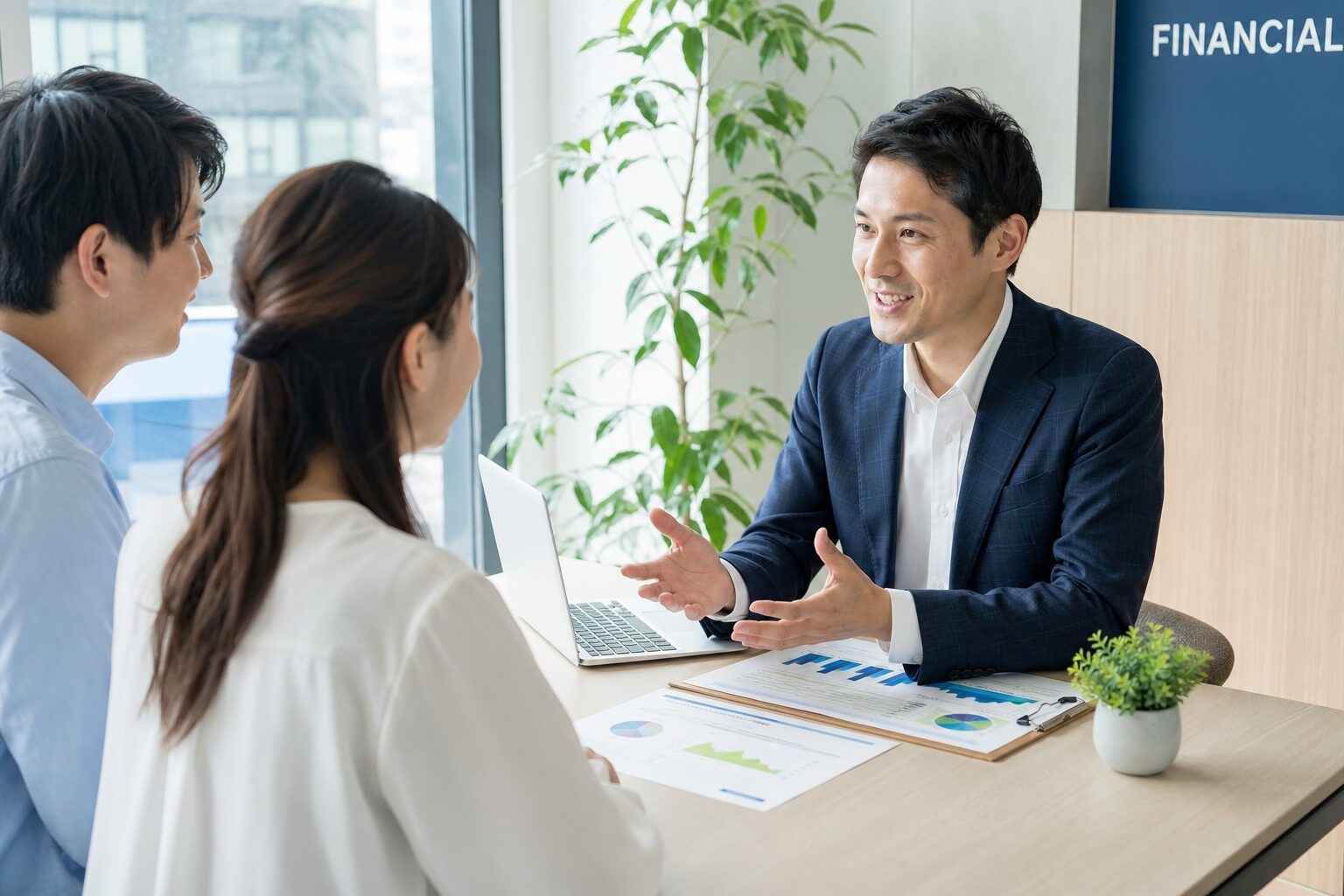 マネードクター